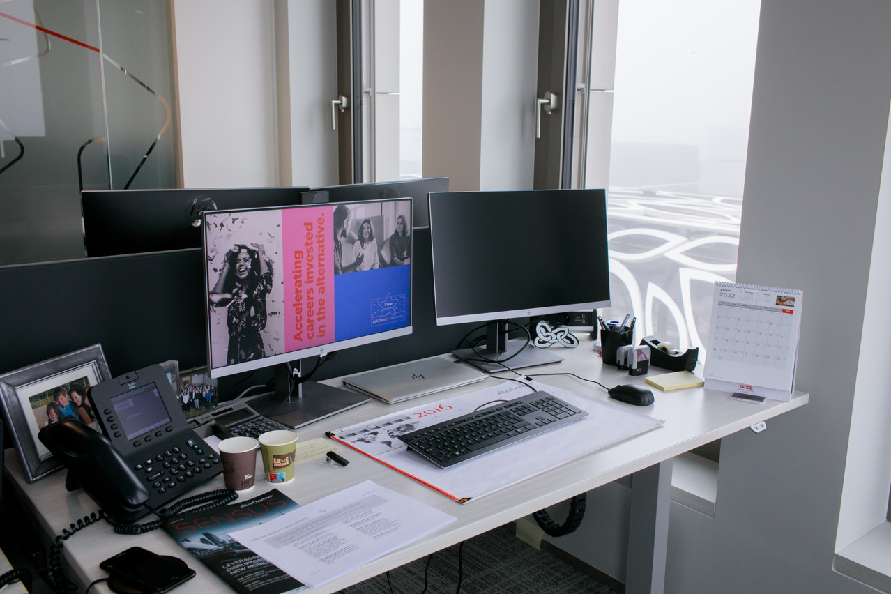 Alan Dundon’s workspace, seen in late January 2022. Photo: Matic Zorman