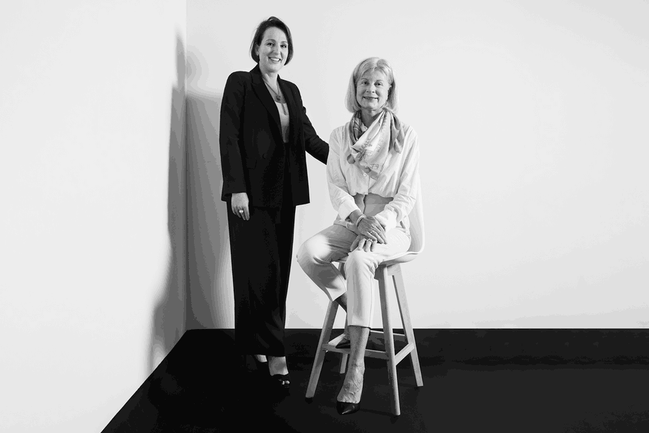 Florence Waûters offers information on how to manage an international estate. Maison Moderne