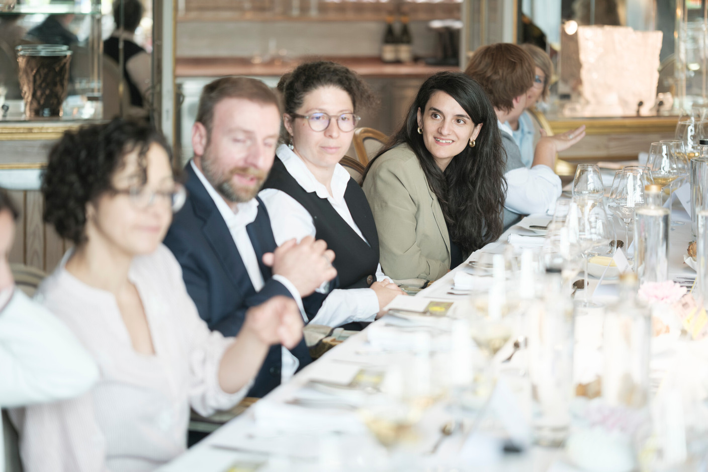 Christodouli Chatzimousi (Aztec Group) et Asimina Lampropoulou (Hogan Lovells). (Photo : Jan Hanrion / Paperjam)
