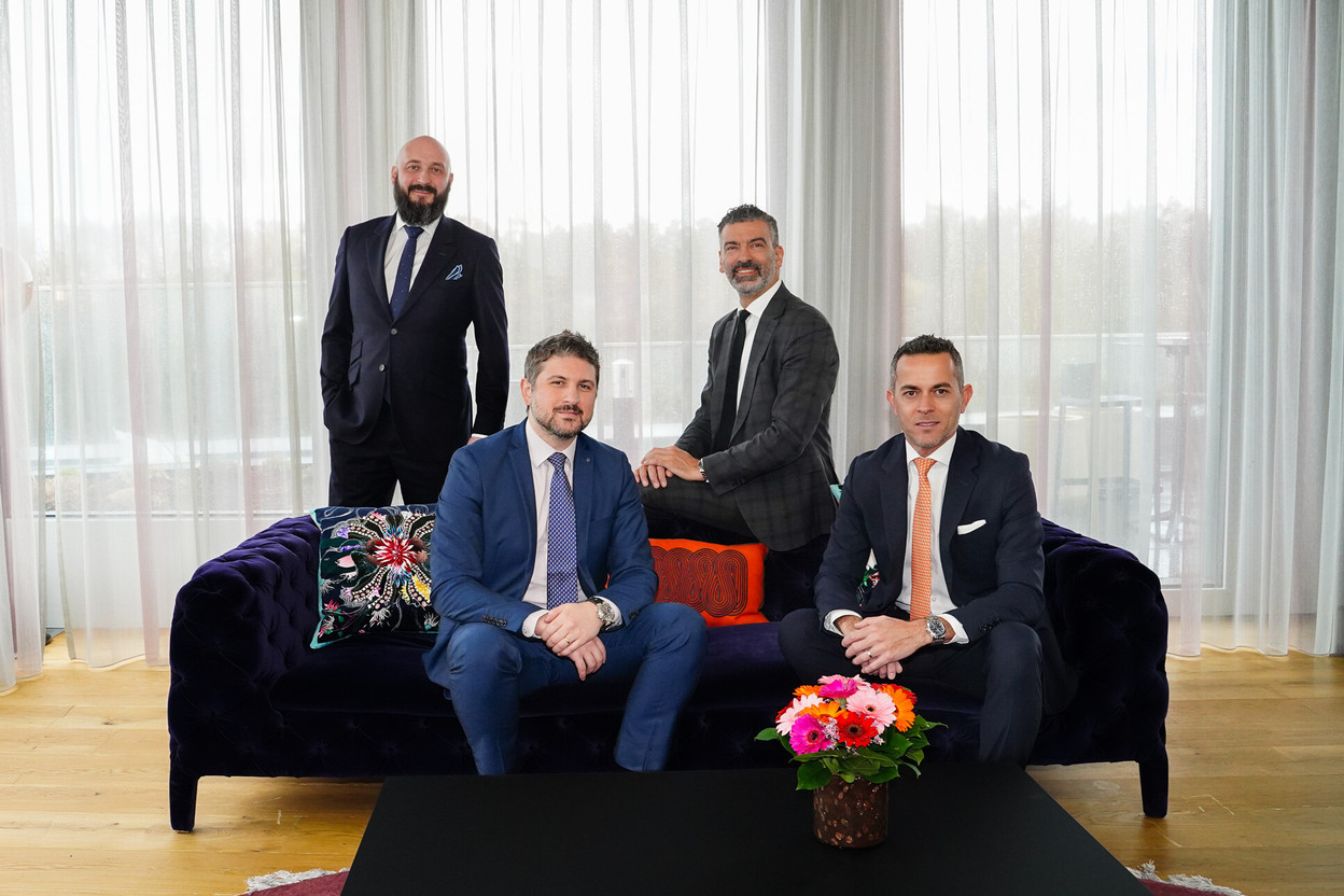 From left to right, in the second row, Brice Bultot, Partner and Insurance Leader at EY, and Lorenzo Stipulante, Partner and specialist in governance, regulatory compliance, and anti-money laundering and counter-terrorist financing; in the front row, Florian Adjedj, Head of Actuarial Services in Luxembourg, and Emiliano Luzzi, Partner, in charge of insurance advisory services. (Photo: EY)