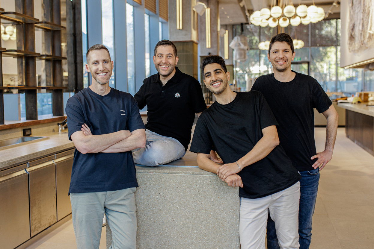 The four founders of Wiz, a cybersecurity solution applied to the cloud. Or how to convince businesses to move to the cloud... with the reassurance of cybersecurity. Google's gamble in the face of AWS and Microsoft. (Photo: Wiz)