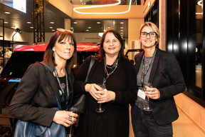 Anne Molinari (Avocat), Laure-Anne Bai-Mathis (Bai Mathis Avocats) and Caroline Lamboley (Lamboley Executive Search) during the Paperjam+Delano Business Club’s women-on-winetasting event at the Mini dealership in Cloche d’Or on Thursday 25 January 2024. Photo: Marie Russillo/Maison Moderne