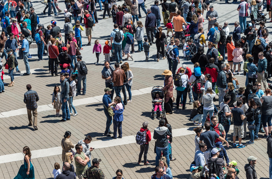 The number of inhabitants on Earth is about to cross another threshold on 15 November. Photo: Shutterstock