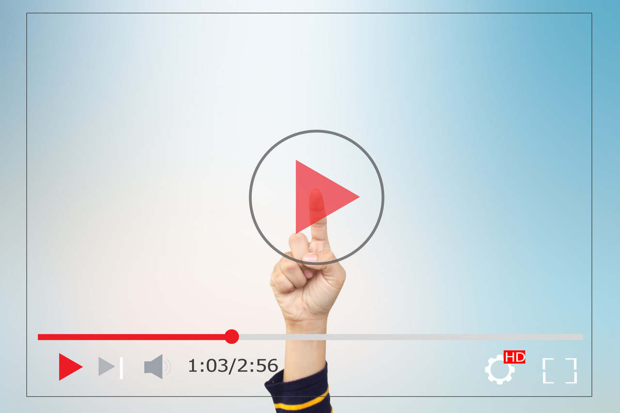 L’offre de Super8 tente de s’adapter aux plates-formes vidéo comme TikTok, Instagram, ou encore Youtube. (Photo: Shutterstock)