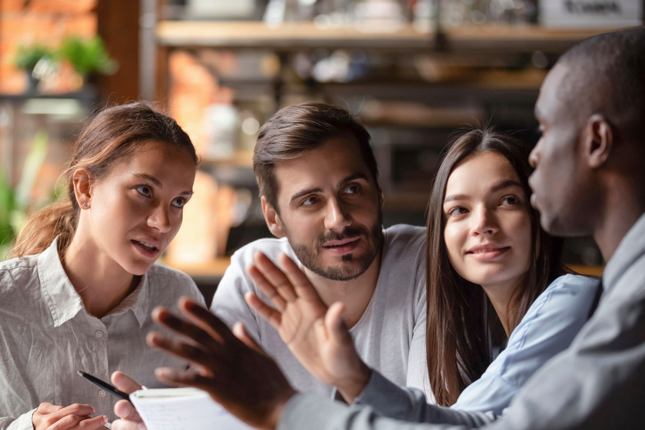 Discuss the local elections this Sunday 11 June at the Rotondes Buvette. Photo: Shutterstock